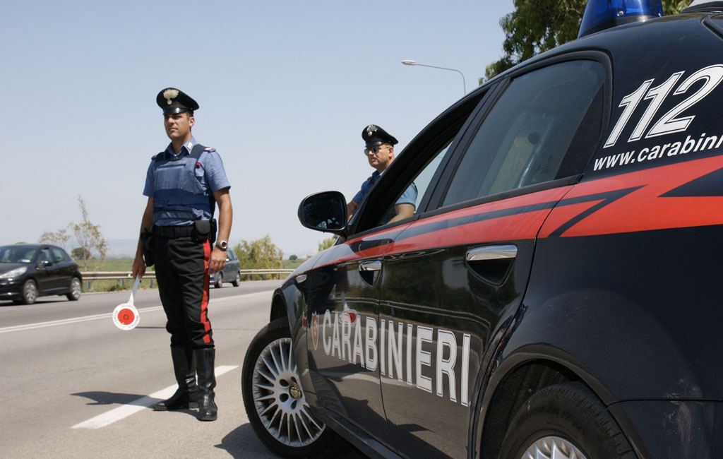 Controlli alla circolazione stradale a Catanzaro, denunciate 4 persone