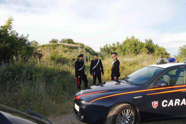 Calabria: Tentano rapina, vittima riesce a fuggire in auto 