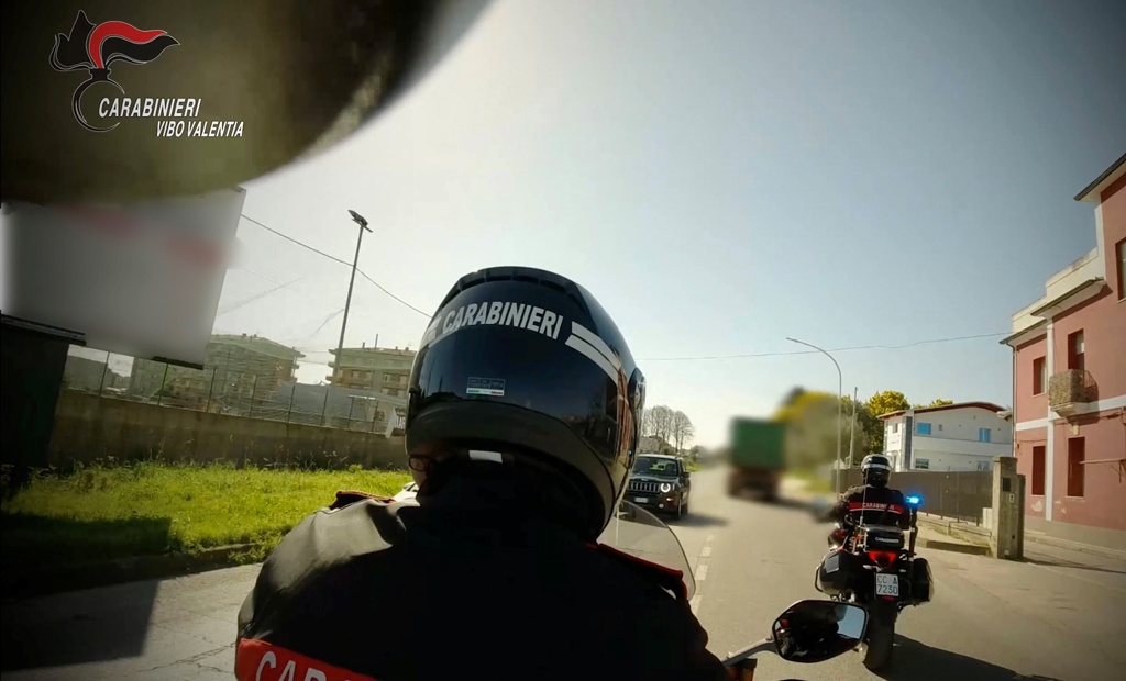carabinieri-vv3_a2569.jpg