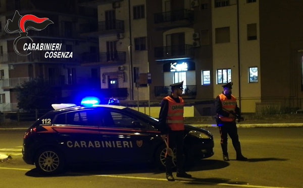Investe uomo a culmine di una lite a Diamante, fermato 42enne