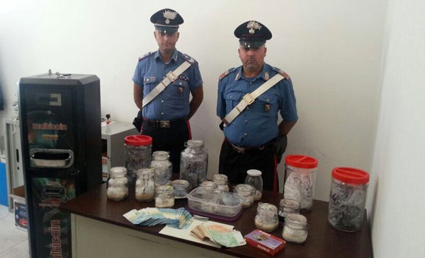 Quattro chili di droga in bar, un arresto a Rossano