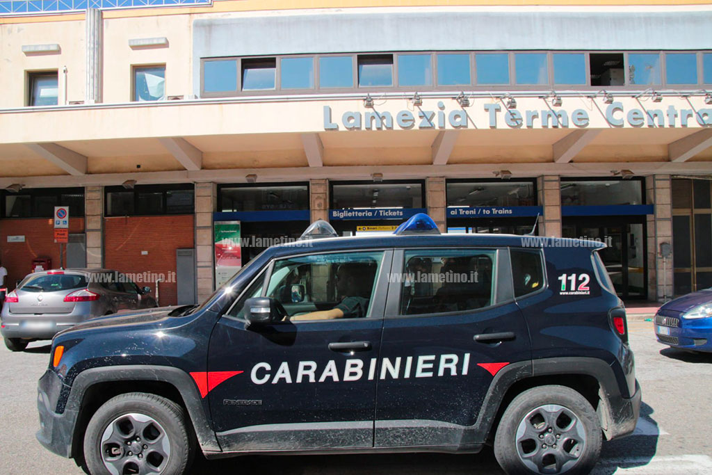 carabinieri_813ee.jpg