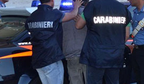 Calabria: Aggredisce compagna provocandole lesioni a volto, arrestato