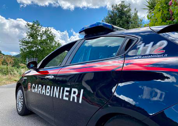 Avrebbe ferito ventenne con un taglierino a Cassano allo Ionio, arrestata 30enne 