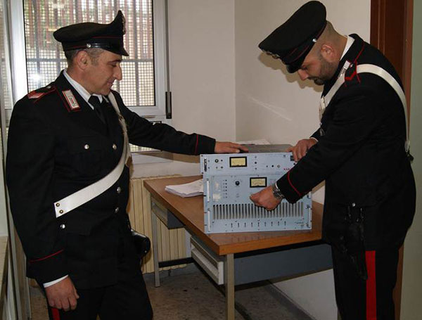 Radio abusiva a Cotronei, arrestato titolare