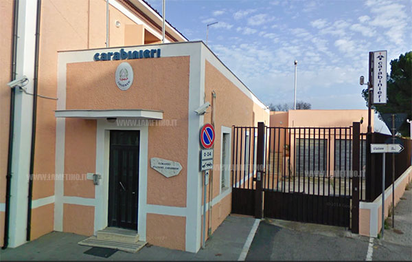 Lamezia: Uomo si toglie la vita in giardino di casa