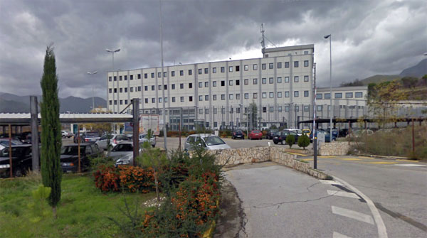 Detenuto si toglie la vita nel carcere di Castrovillari