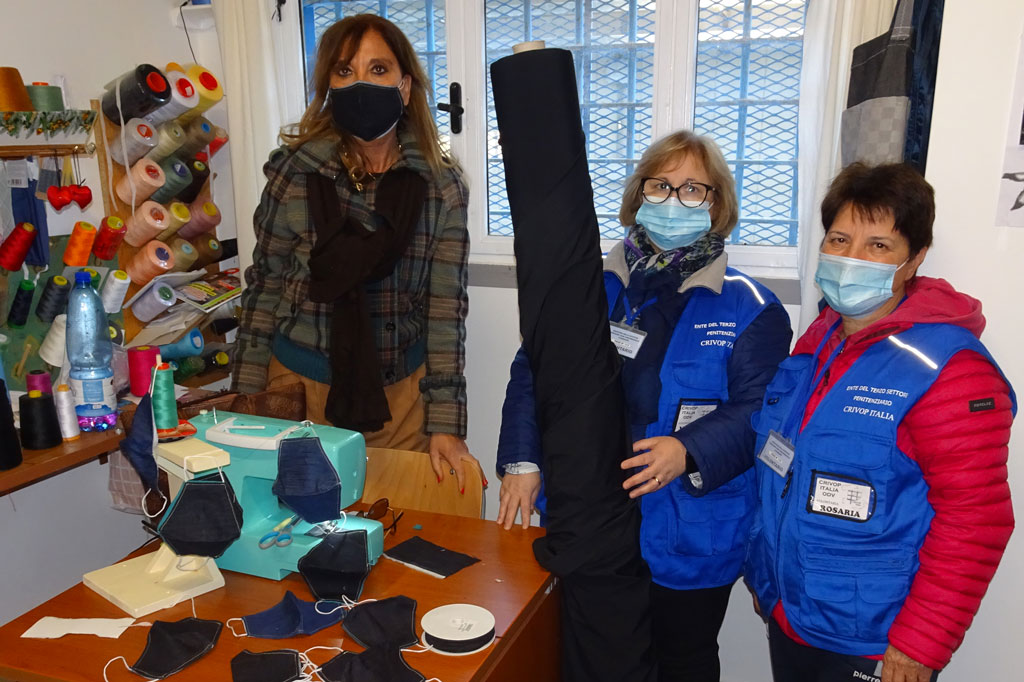Nasce "Laboratorio di cucito e di speranza" al carcere di Siano a Catanzaro