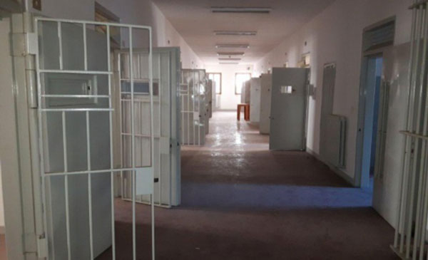 Sindacato: "Agente Polizia penitenziaria aggredito nel carcere di Castrovillari"