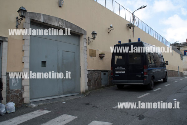 Lamezia: Comitato Sintal e Camera Penale chiedono consiglio comunale aperto per "scippi" uffici e servizi in città