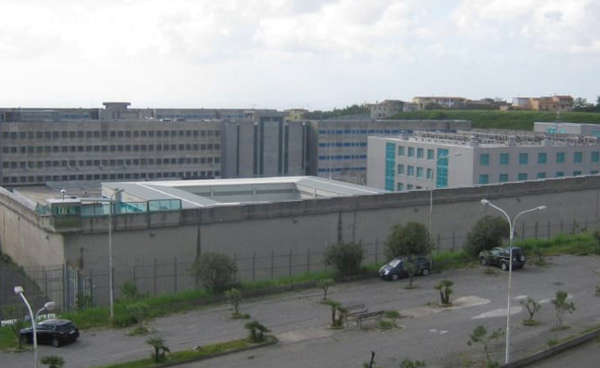 carcere-siano_c89ef.jpg