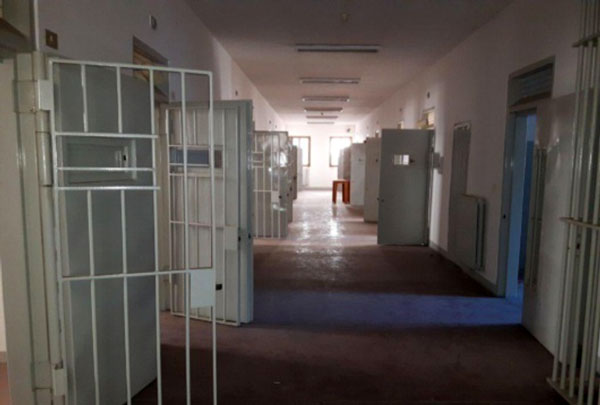 carcere1513d_e4f5a.jpg