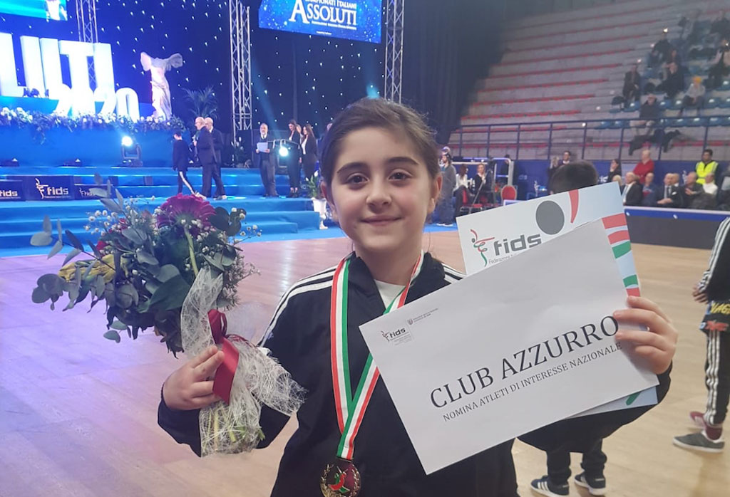 Lamezia, ballerina di Break dance Carlotta Notarianni campionessa assoluta nella categoria 8/11 anni a Foligno