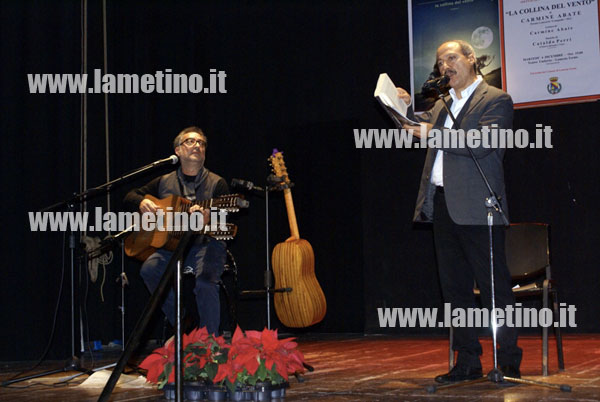 Lamezia: Lo scrittore Carmine Abate affascina il pubblico al teatro Umberto