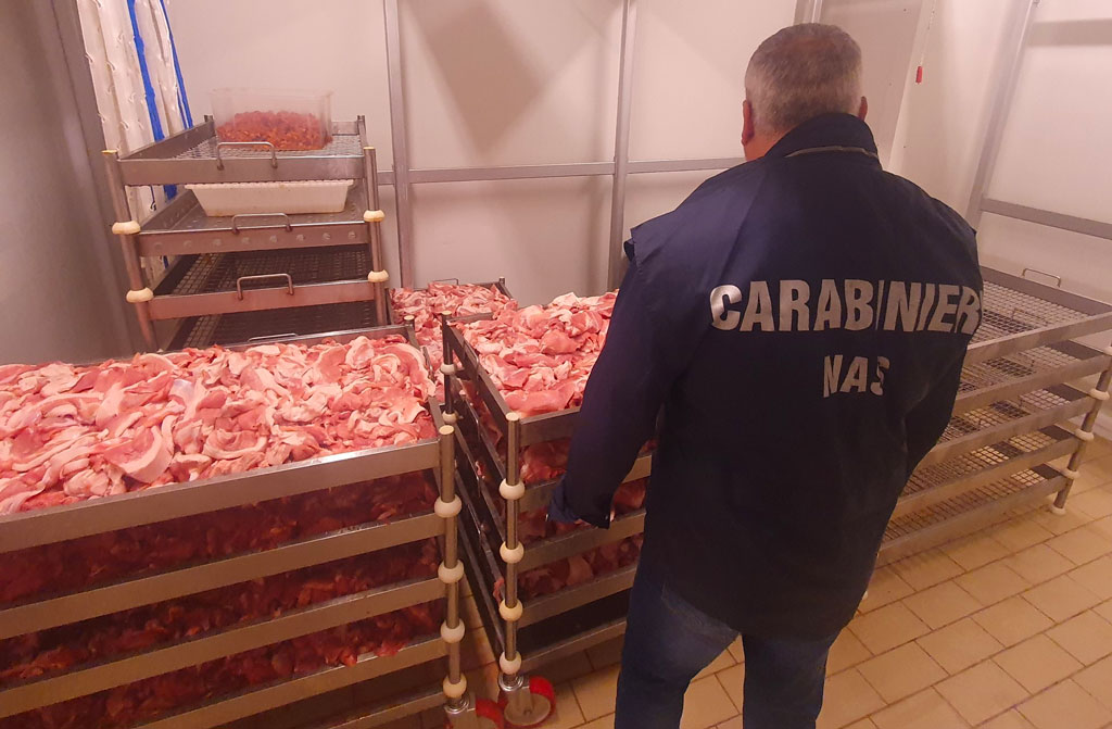 carne-sequestrata-reggino_b8a00.jpg