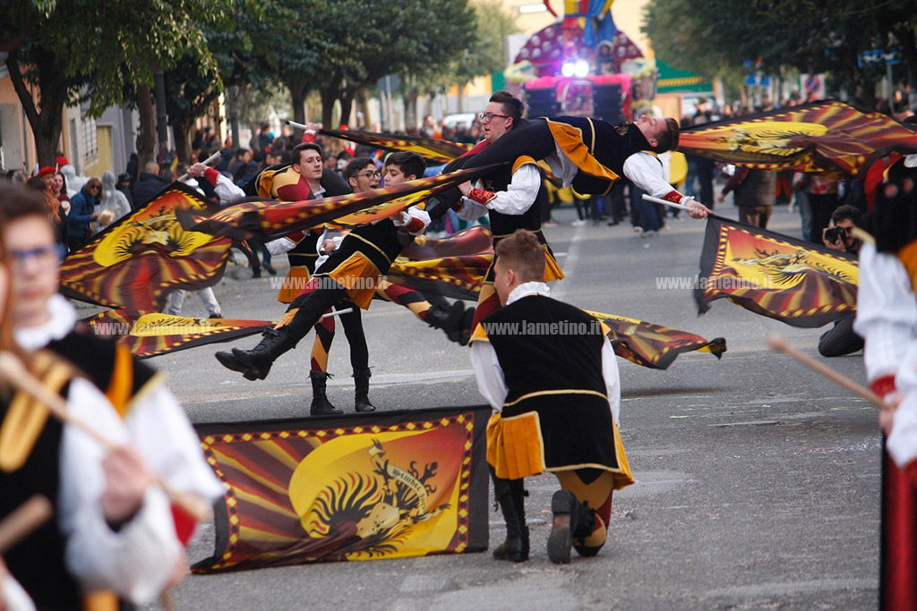 Lamezia: cala il sipario sul Carnevale 2017