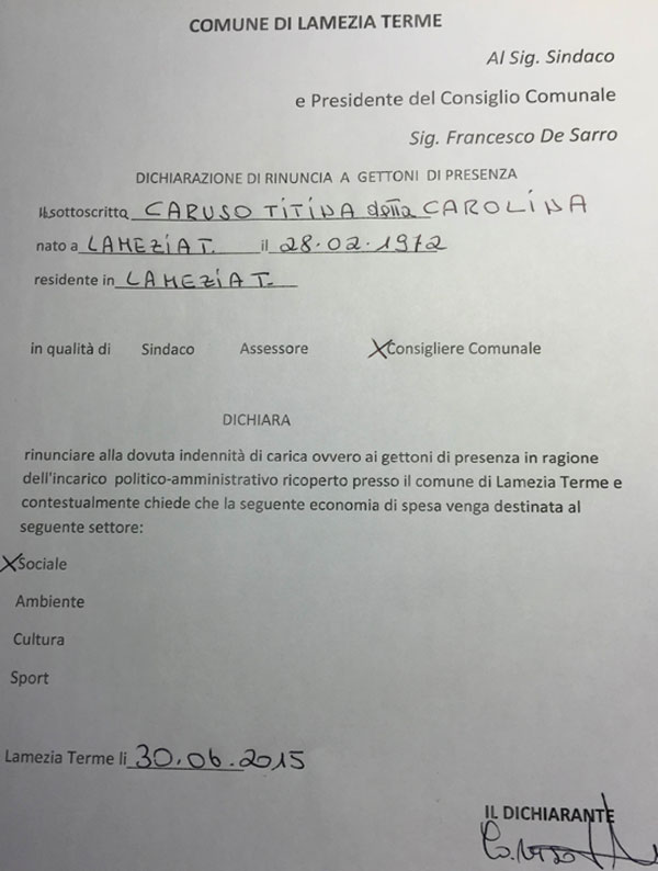 carolina-caruso-gettoni-presenza.jpg