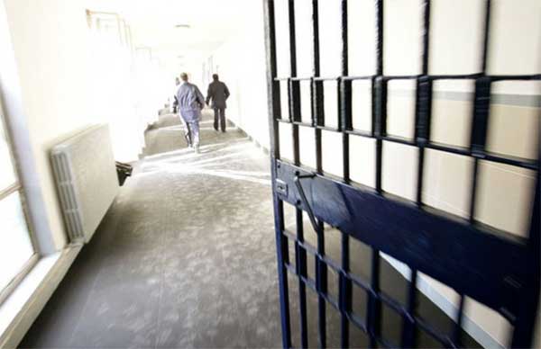 Catturato giovane evaso da carcere di Cosenza