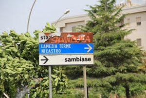 Berardelli (CasaPound): segnaletica stradale fatiscente a Lamezia Sud