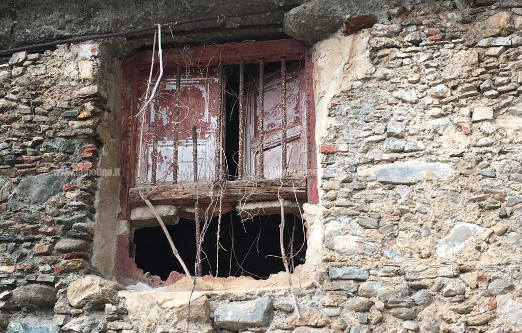casa-2_1250a.jpg