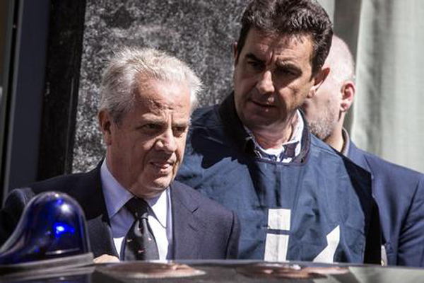 Caso Scajola: L'ex ministro parla ai Pm del ruolo di Speziali
