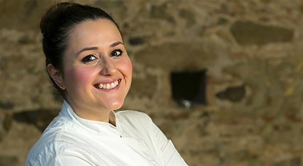 Michelin premia giovane calabrese Caterina Ceraudo "Donna Chef 2017"