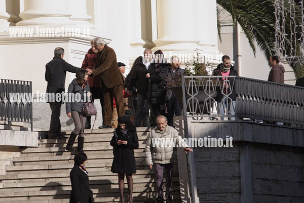 Lamezia: Rinnovata tradizione dello scambio d'auguri di Natale in città