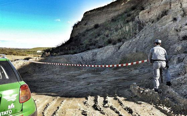 Sequestrata area adibita a cava a Terranova da Sibari