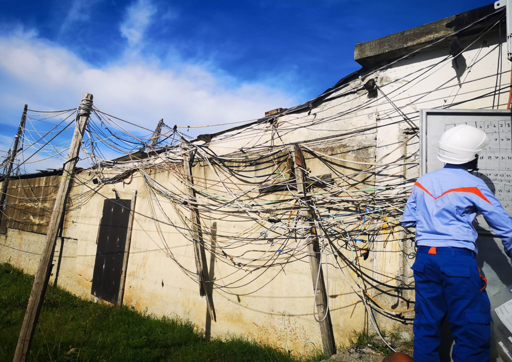 Lamezia, operazione della polizia contro furto energia elettrica al campo rom