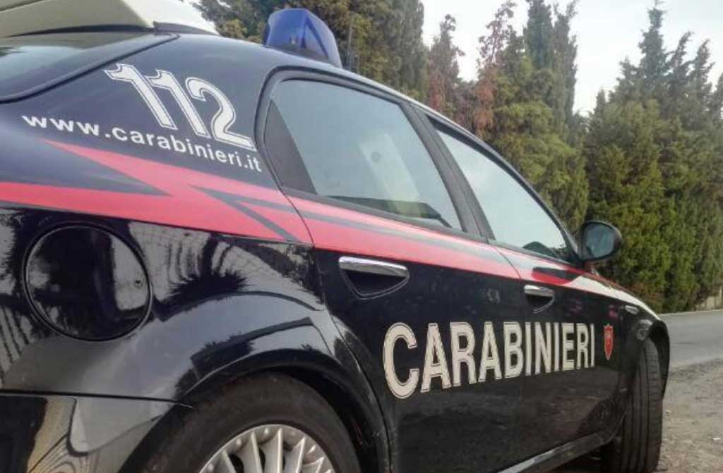 Aggredisce la madre, arrestato per maltrattamenti 47enne a Catanzaro