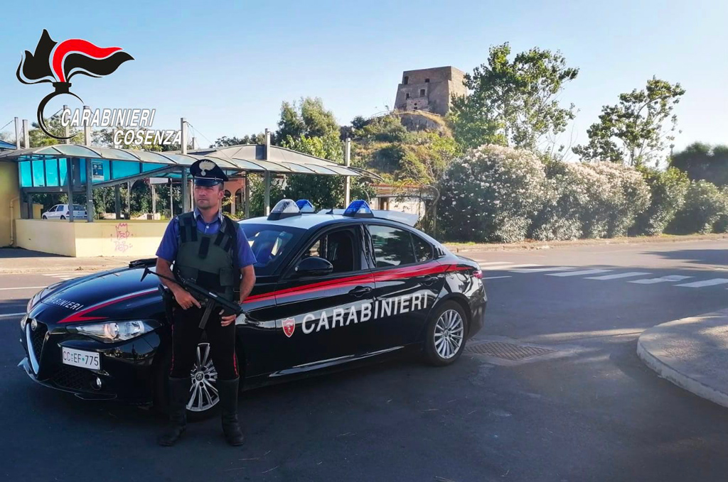 Tentato omicidio, lesioni ed estorsioni: 5 arresti a Cetraro - VIDEO