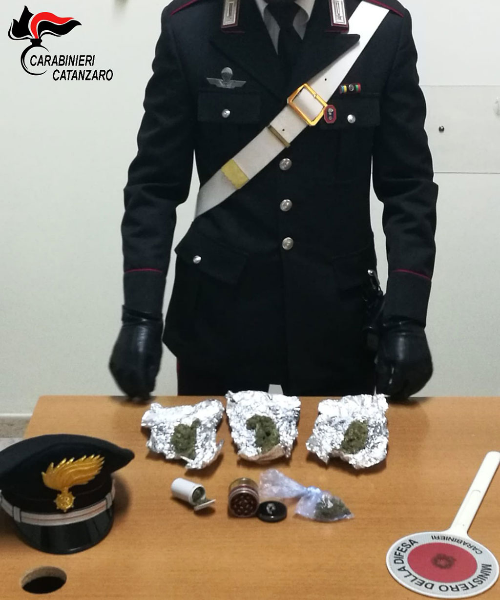 cc-droga-9320.jpg