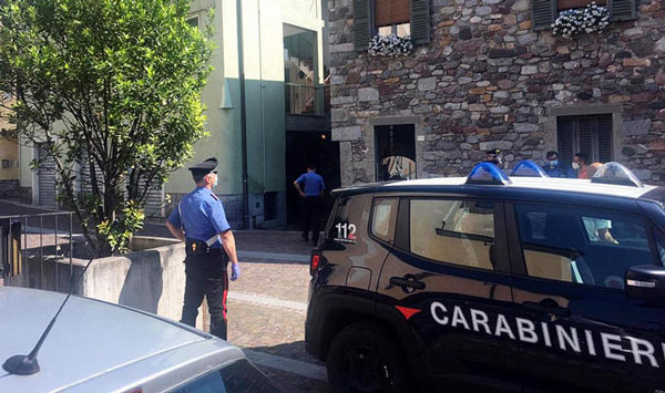 Incassavano senza diritto buoni spesa per Covid, 20 denunce a Crotone