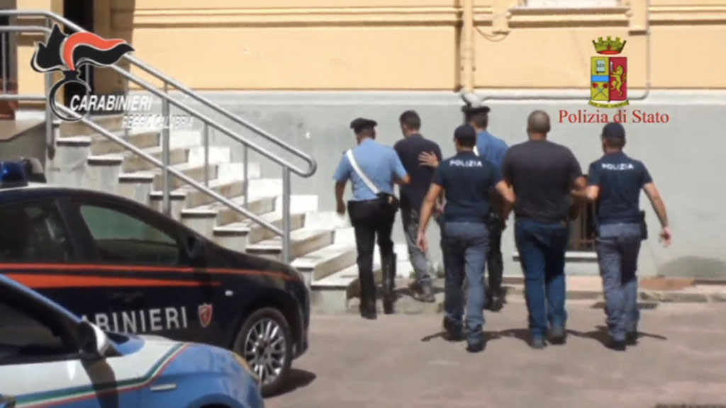 Arrestato latitante Antonino Romeo, sorpreso in piantagione marijuana nel reggino - VIDEO