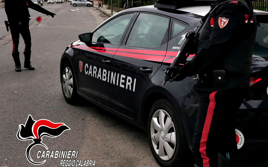 Sequestrati 285 kg di cocaina nel Reggino per un valore di 23 milioni di euro, un arresto