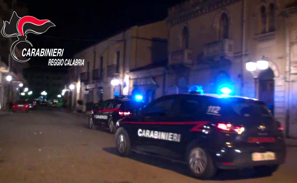 Controlli carabinieri a Gioia Tauro, un arresto e 12 denunce