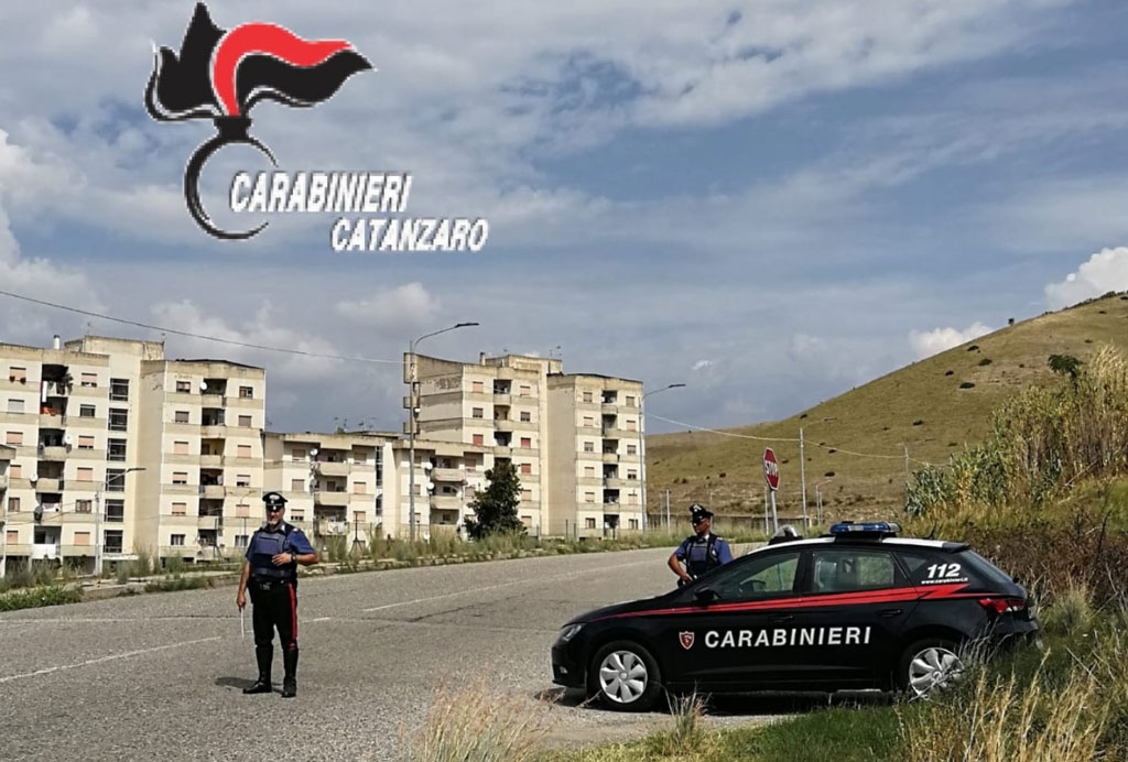 Rubano auto con metodo del "cavallo di ritorno": 3 arresti a Catanzaro