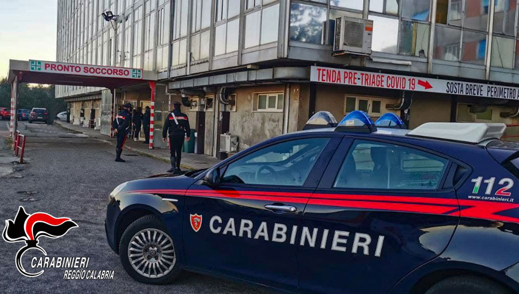 Tenta il suicidio nella propria abitazione, salvata dai carabinieri a Cittanova 
