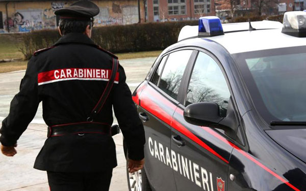 Cadavere in vano scale di un palazzo a Roma, è 21enne scomparso nel cosentino 