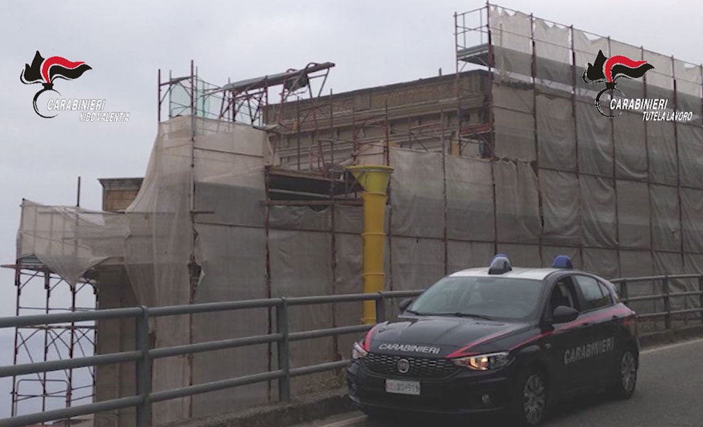 "Lavoro nero" e "morti bianche" in edilizia: controlli dei carabinieri nei cantieri del vibonese
