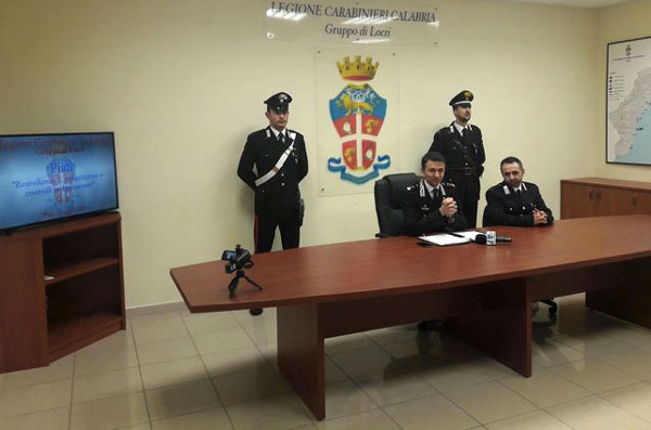 Traffico di stupefacenti e armi, due arresti nella locride