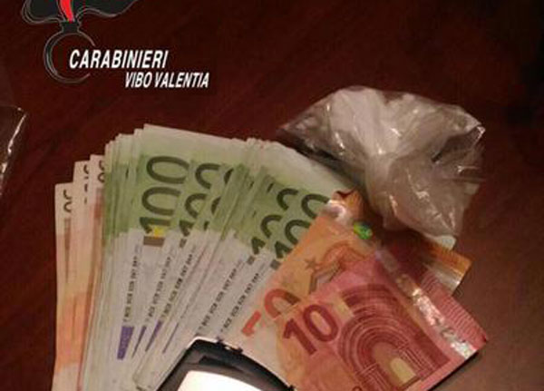 Droga nella costa vibonese, disarticolata rete di spaccio