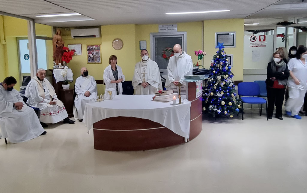celebrazione-Parisi-Ospedale-Lamezia_9c240.jpg