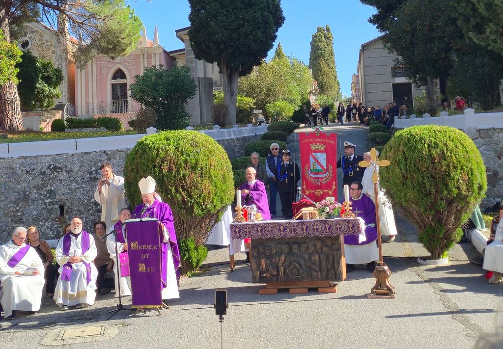celebrazione-cimitero-Nicastro_04211.jpg