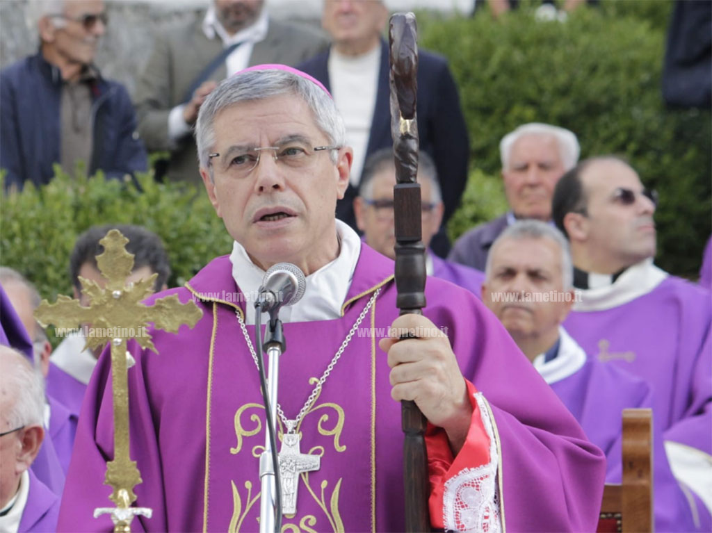 celebrazioni_c8a13_b9a16-1.jpg