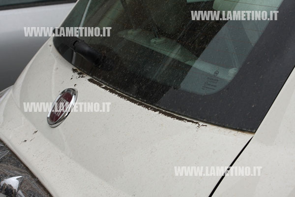 Lamezia: Anche qui arrivata pioggia nera Etna