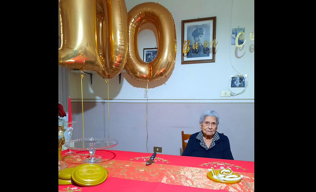 A Girifalco spente le 100 candeline di nonna Maria 