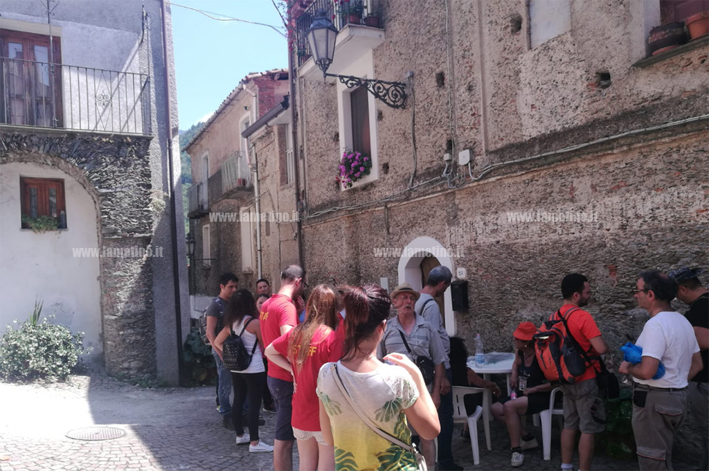 centro-storico-conflenti.jpg