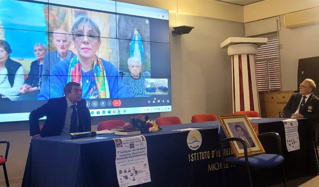 cerimonia-di-premiazione_c0681.jpg