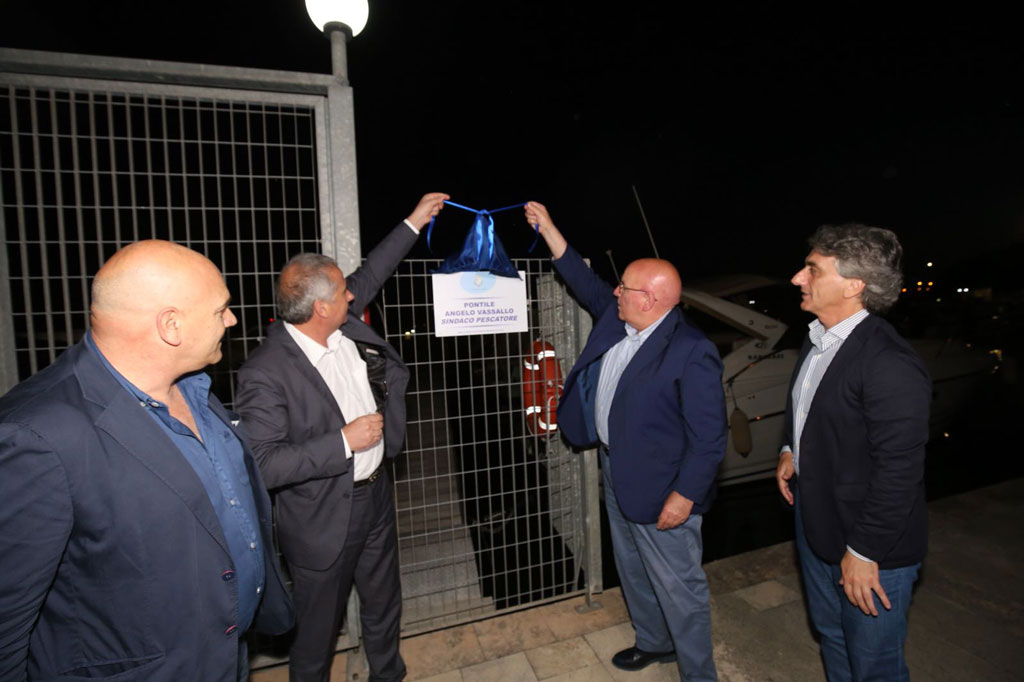 A Cetraro intitolato pontile ad Angelo Vassallo il "sindaco pescatore" di Pollica